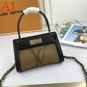 多色可選 オススメのアイテムを見逃すな ルイ ヴィトン LOUIS VUITTON コーデの完成度を高める レディースバッグ