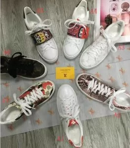 高感度アイテム 多色選択可 ルイ ヴィトン LOUIS VUITTON 2020春夏新作スニーカー、靴