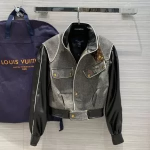 LOUIS VUITTON　2020秋冬トレンドアイテム　ルイ ヴィトン秋にはやる最新作を先取り　ブルゾン　今年注目な新品セール