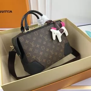 多色可選 レディースバッグ 飽きもこないデザイン ルイ ヴィトン 今季の主力おすすめ LOUIS VUITTON