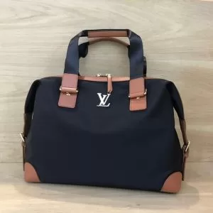 秋ファションのトレンド ルイ ヴィトン 2020秋に注目したい LOUIS VUITTON ハンドバッグ おしゃれさんはいち早く取り