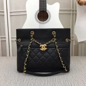 レディースバッグ 季節感をプラス人気商品 シャネル CHANEL 今風の着こなし新品 2色選択可 2020春夏も引き続きトレンド