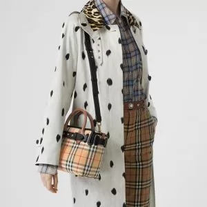 バーバリー コーデの完成度を高める BURBERRY オススメのアイテムを見逃すな レディースバッグ