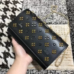 ショルダーバッ グクリスチャンルブタン Christian Louboutin 2020【SALE】毎年流行り定番アイテムおすすめ