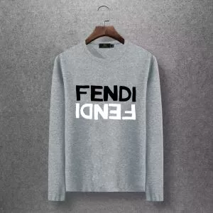 おしゃれさんはいち早く取り 20202020秋冬流行色紹介 フェンディ FENDI 長袖Tシャツ 4色可選