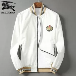 2年以上連続1位獲得 2色可選 ハーフコート バーバリー おしゃれな人が持っている BURBERRY