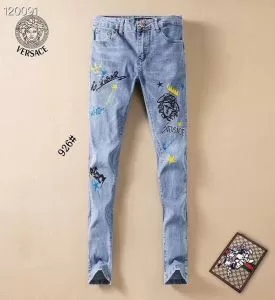 愛らしい春の新作 ジーンズ ランキング1位 ヴェルサーチ VERSACE 2020話題の商品