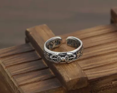 2020 クロムハーツ CHROME HEARTS 大人気再登場 シルバー925 指輪