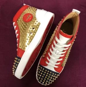 人気急上昇中 ハイトップシューズ クリスチャンルブタン Christian Louboutin スニーカー、靴 美品入手困難