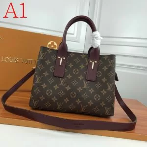 ルイ ヴィトン 多色可選 差をつけたい人にもおすすめ LOUIS VUITTON 春夏コレクション新品 レディースバッグ