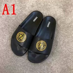 2色可選 夏の最新ファッション サンダル おすすめな大人のトレンド 2020年春夏シーズンの人気 フェンディ FENDI