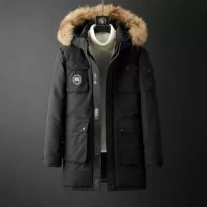 2020秋冬トレンド押さえておきたい カナダグース Canada Goose 人気ブランドの秋冬新色 メンズ ダウンジャケット おしゃれに秋を迎えるために