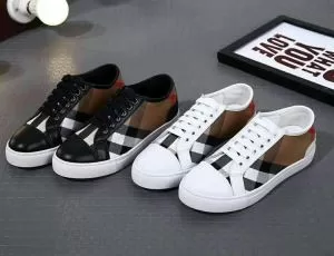 期間限定セール バーバリー BURBERRY スニーカー、靴2020春夏新作 2色選択可