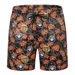 VERSACE 絶対に見逃せない ヴェルサーチ 累積売上総額第１位 20SS☆送料込 ショートパンツ