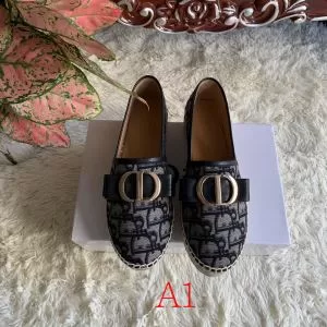 ディオール 多色可選 2020トレンド秋冬おすすめ安い DIOR 秋冬コーデと相性がいい ランニングシューズ おしゃれなファッションコーデ