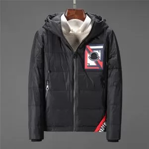 3万円以内新作商品 VIPセール限定品 完売間近超人気 MONCLER モンクレール ダウンジャケット