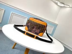 2020モデル ルイ ヴィトン LOUIS VUITTON コーデの完成度を高める レディースバッグ この時期の一番人気は