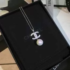 絶妙にオシャレ人気アイテム おしゃれな夏ファッション2020 シャネル CHANEL ネックレス