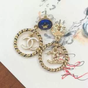 ブランドの話題の新作も 2020春夏は人気定番 シャネル CHANEL ブローチ