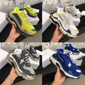 バレンシアガ BALENCIAGAサイズのよさを感じる新作 多色可選 秋にこれがはやりそう ランニングシューズ 2020秋冬トレンド押さえておきたい