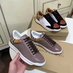 バーバリー BURBERRY カジュアルシューズ 2色可選 2020年春夏のトレンドアイテム 高級感が好評です