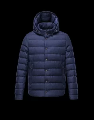 首胸ロゴ 2020秋冬 モンクレール MONCLER ダウンジャケット高レベルの保温性