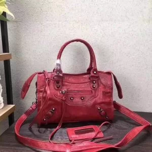 バレンシアガ本当に嬉しいアイテム BALENCIAGA 差をつけたい人にもおすすめ レディースバッグ