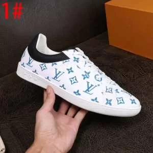 ルイ ヴィトン 2020トレンド秋冬おすすめ安い LOUIS VUITTON 秋冬コーデと相性がいい 多色可選 ランニングシューズ おしゃれなファッションコーデ