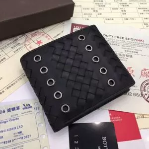 今から夏まで活躍する 2020春夏トレンドアイテム ボッテガ ヴェネタ BOTTEGA VENETA 財布