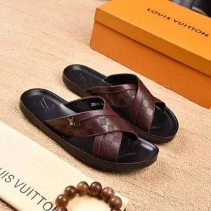 LOUIS VUITTON 2色可選 すっきりした印象にサンダル ルイ ヴィトン夏にぴったり上品