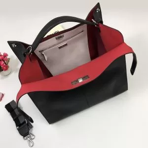 レディースバッグ 最新のトレンドブランド人気的 【2020春夏】最新コレクション フェンディ 人気ストリートブランド新品 FENDI 軽やかな素材感
