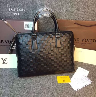 格安 2020 ルイ ヴィトンLOUIS VUITTON 手持ちショルダー掛け 66411
