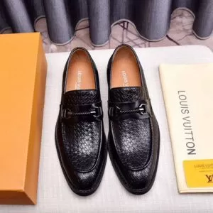 鮮度アップブランド最新 LOUIS VUITTON《2020年》今、注目のストリートルイ ヴィトン革靴