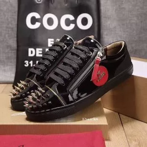Christian Louboutin フラットシューズ2020 魅力ファッション　 クリスチャンルブタン
