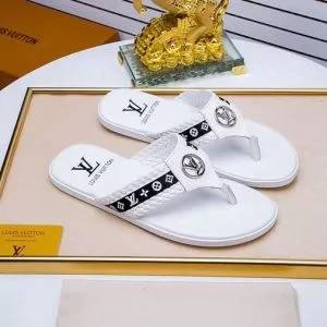 ルイ ヴィトン LOUIS VUITTON ぜひ今年のトレンドをチェック 2色可選 2020年春夏流行ファッション サンダル ちょっと大人の印象