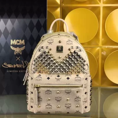 多色選択可贈り物にも◎ 2020リュック、バックパック エムシーエム コピー MCM