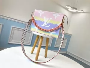 限定品が登場 レディースバッグ 注目されている ルイ ヴィトン LOUIS VUITTON 2020年春夏コレクション