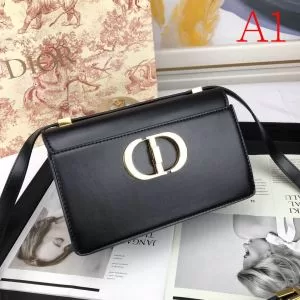 多色可選 海外でも大人気 ディオール DIOR 日本未入荷カラー レディースバッグ 上品に着こなせ