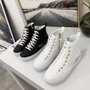 注目度が高まり最新コレクション 2020春夏は人気定番 ルイ ヴィトン LOUIS VUITTON ハイトップシューズ 2色可選