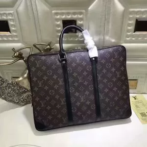 長く愛用できる 3色可選リュック、バックパック ルイ ヴィトンLOUIS VUITTON 新作入荷2020