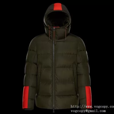 2020秋冬SALE開催 MONCLER モンクレールダウンジャケットふわふわな感触