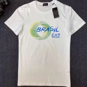 半袖Tシャツ おしゃれ刷新に役立つ アルマーニ ARMANI オススメのアイテムを見逃すな