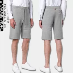 2色可選 トムブラウン 世界共通のアイテム THOM BROWNE 是非ともオススメしたい ショートパンツ