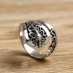 透け感新作がイチ推し リング指輪 クロムハーツ 今年の正解大人気新作CHROME HEARTS きれいめ派に上質