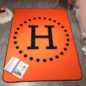クールな印象を引き立て エルメス HERMES 2020年の夏のマスト カーペット お部屋に馴染みやすい