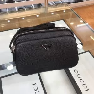 安心安全人気通販 ミニバッグ ストリート界隈でも人気 プラダ PRADA 20新作です