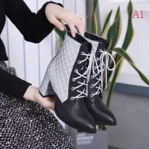 2色可選 おしゃれに秋を迎えるために シャネル人気ブランドの秋冬新色 CHANEL2020トレンドカラー秋冬セール レザーブーツ