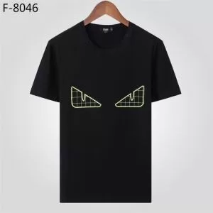 2色可選 半袖Tシャツ 是非ともオススメしたい フェンディ 20SSトレンド FENDI 素敵なアイテム