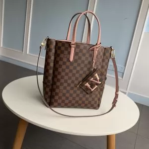 愛らしい春の新作 レディースバッグ お値段もお求めやすい ルイ ヴィトン LOUIS VUITTON