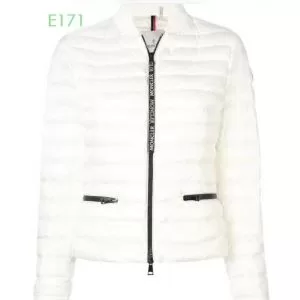流行色2020秋冬に取り入れたい MONCLER モンクレールお洒落で秋冬注目トレンド ダウンジャケット 2色可選